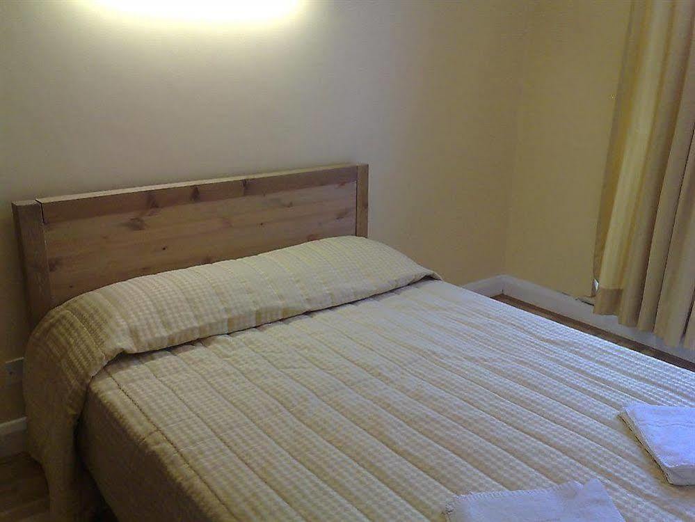 Haven Hotel Лондон Экстерьер фото