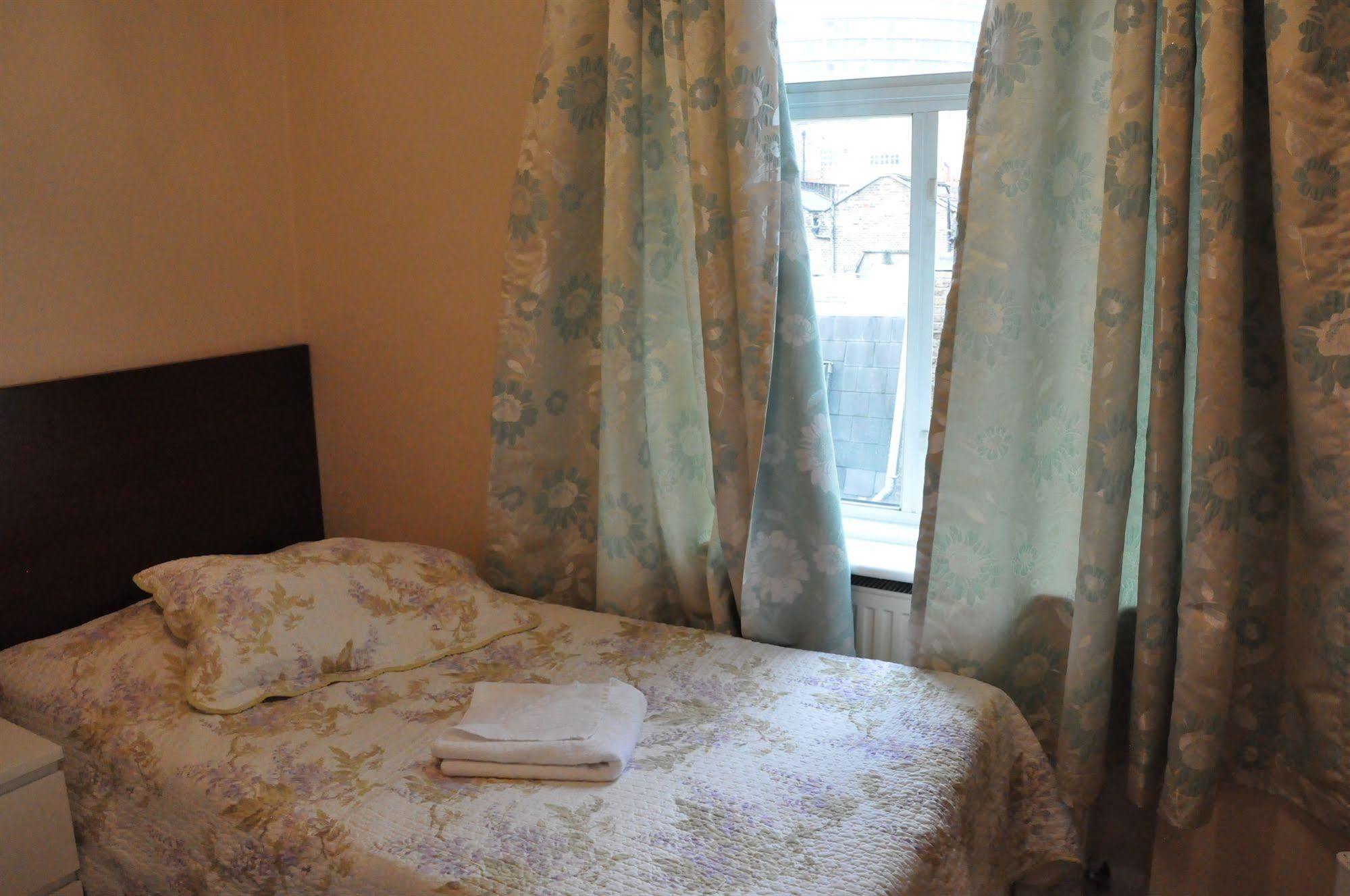 Haven Hotel Лондон Экстерьер фото